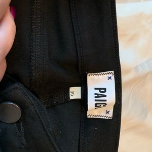 Paige Verdugo Ultra Skinny destructed black